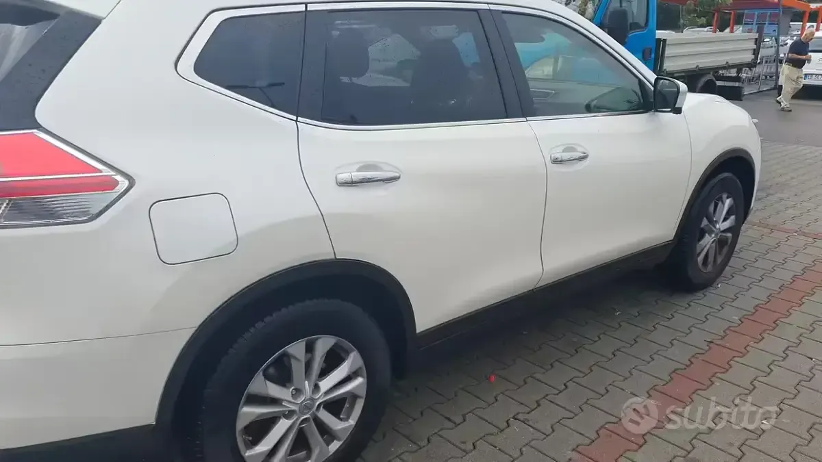 Usata Nissan X-Trail 131 CV (96 kW) 2015 Bianco SUV