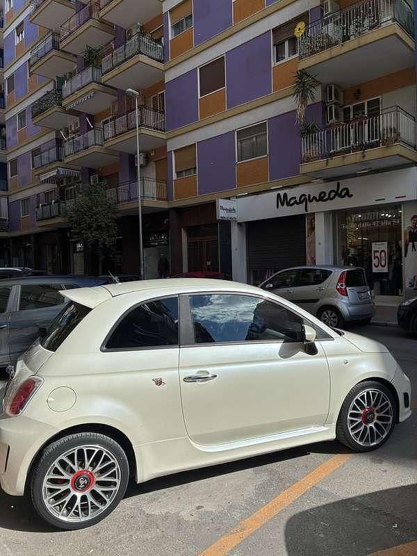 Usata Abarth 500 135 CV (99 kW) 2009 Utilitaria