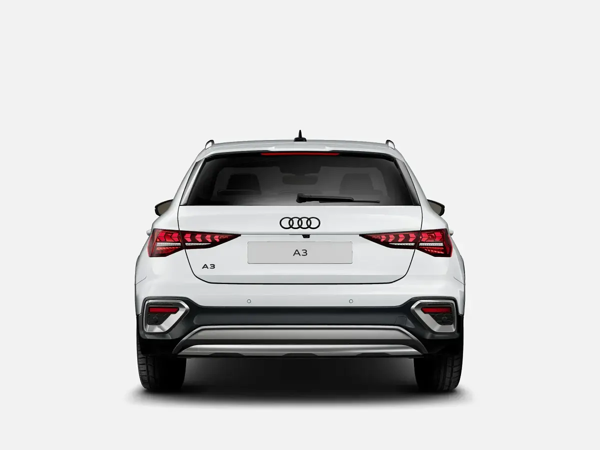 Nuova Audi A3 Comfort 150 CV (110 kW) 2026 Bianco ghiaccio metallizzato