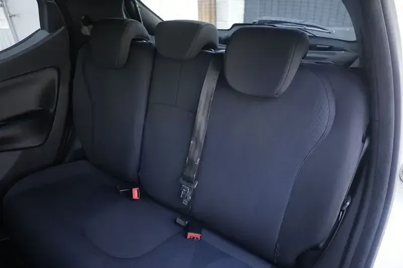 Usata Lancia Ypsilon Platinum 69 CV (50 kW) 2018 Argento Utilitaria