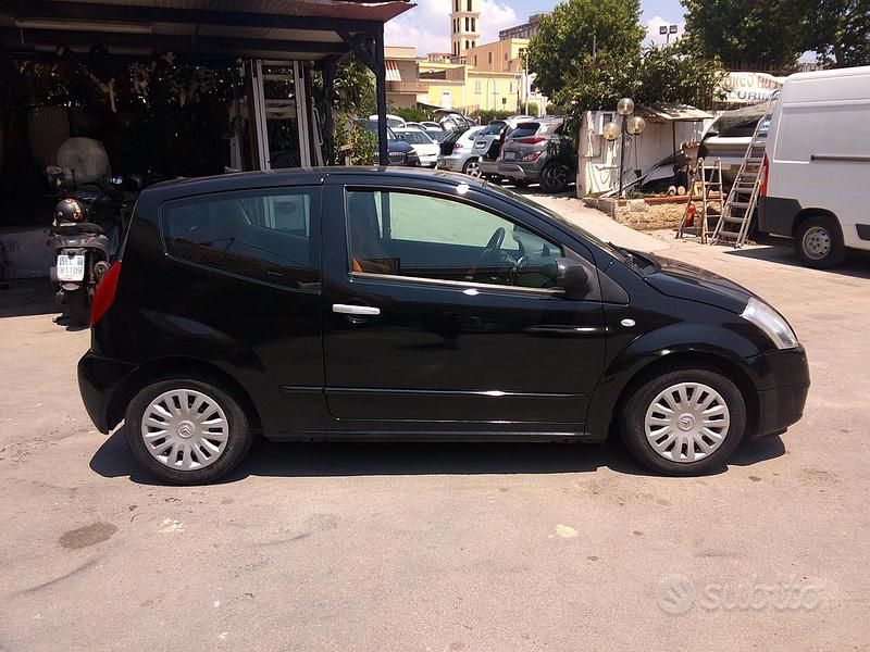 Usata Citroën C2 60 CV (44 kW) 2005 Nero Utilitaria