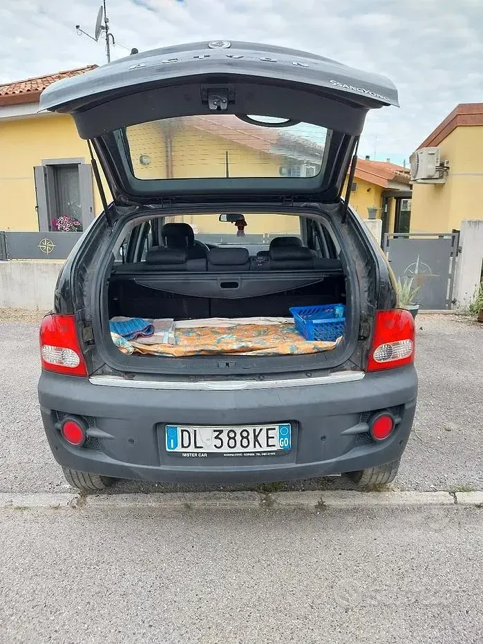 Usata SsangYong Actyon 141 CV (103 kW) 2009 Nero SUV