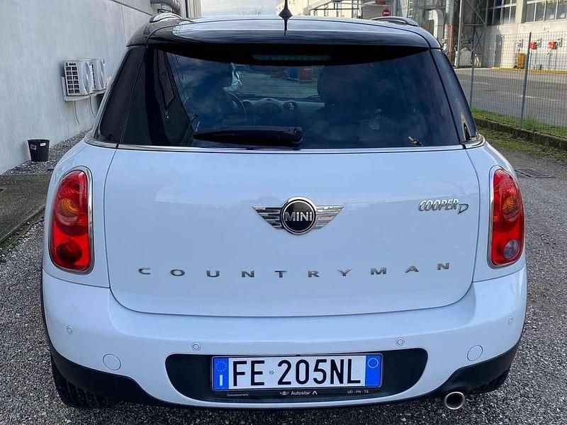 Usata Mini Cooper D Countryman 111 CV (81 kW) 2016 Bianco SUV