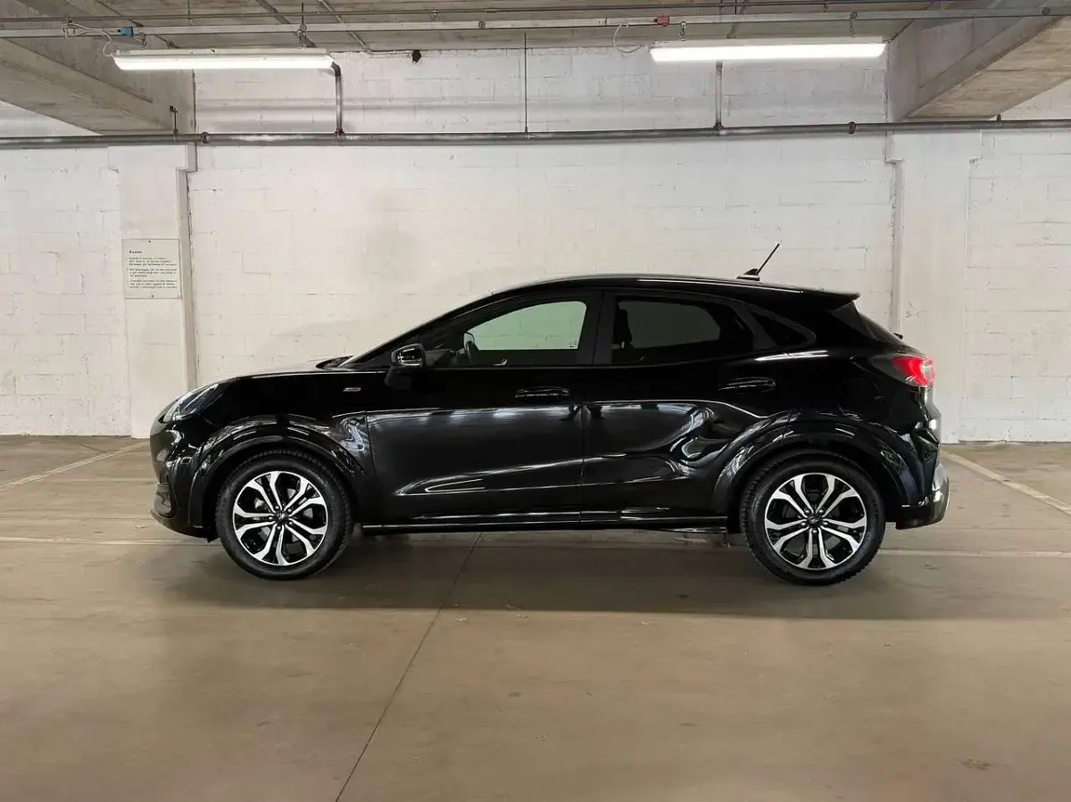 Usata Ford Puma ST-Line 125 CV (91 kW) 2024 Agate black SUV