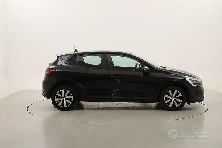 Usata Renault Clio V Equilibre 91 CV (66 kW) 2023 Grigio Berlina