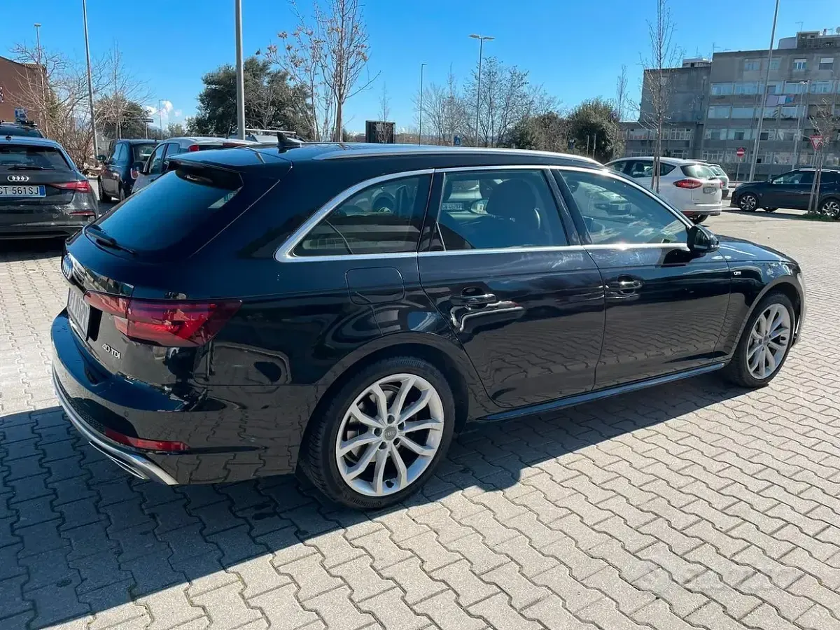 Usata Audi A4 S-Line 190 CV (139 kW) 2019 Nero Station wagon