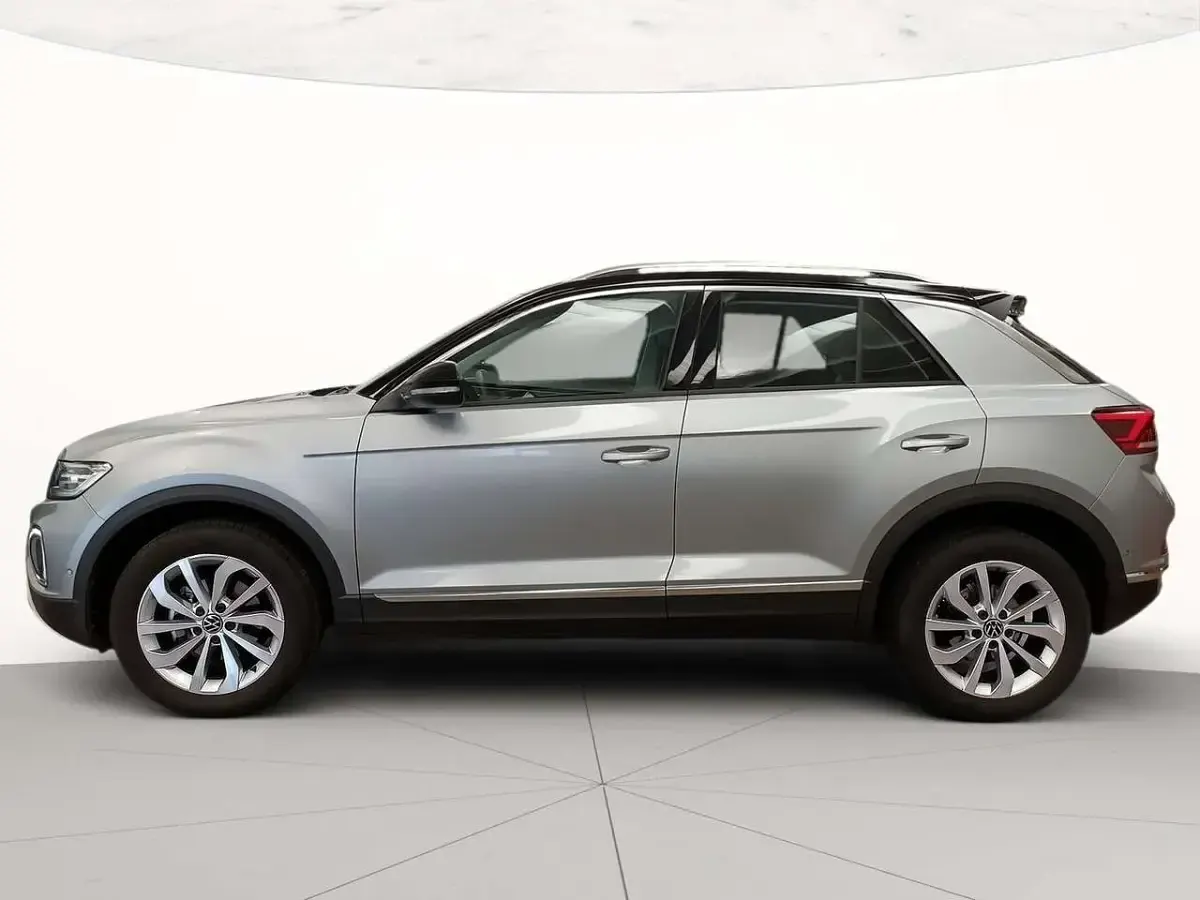 Usata VW T-Roc Style 116 CV (85 kW) 2025 Pyrit silver metallizzato nero SUV
