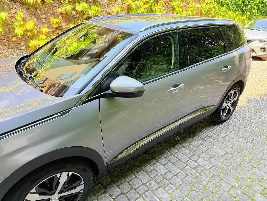 Usata Peugeot 5008 Allure 131 CV (96 kW) 2019 Grigio SUV