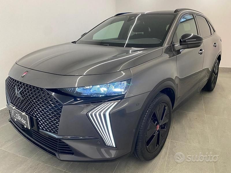 Usata DS Automobiles DS7 Crossback Performance 131 CV (96 kW) 2023 Grigio SUV