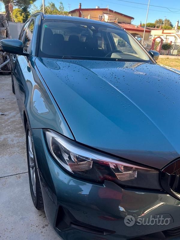 Usata BMW 318 150 CV (110 kW) 2021 Verde Station wagon