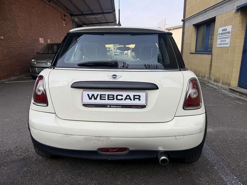 Usata Mini ONE 75 CV (55 kW) 2010 Bianco Utilitaria