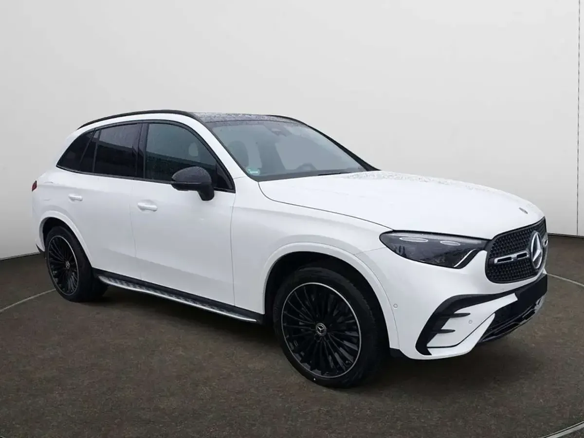 Usata Mercedes GLC220 AMG Line Premium Plus 197 CV (144 kW) 2025 Bianco SUV