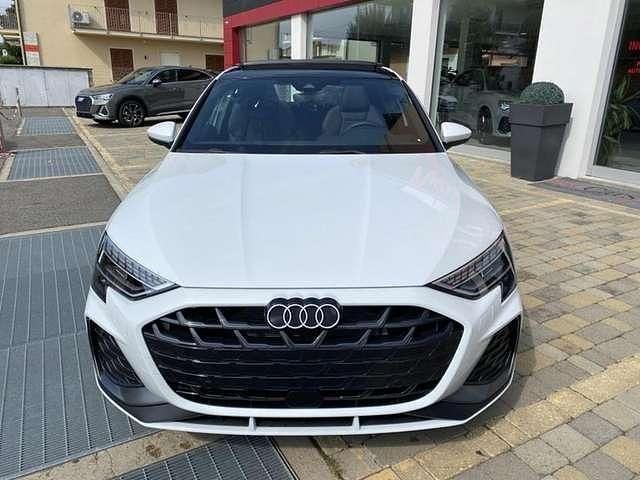 Nuova Audi A3 Sportback S-Line 150 CV (110 kW) 2025 Bianco Utilitaria