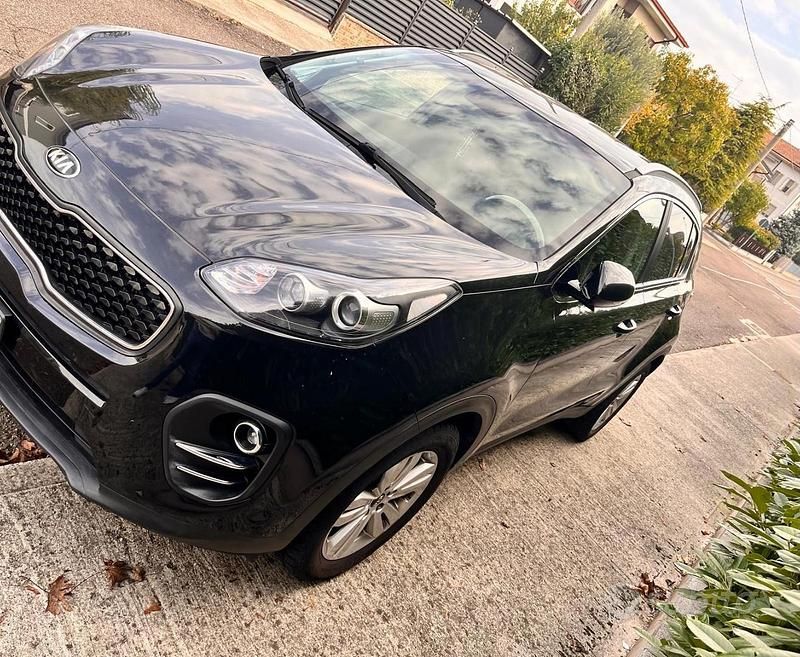 Usata Kia Sportage 135 CV (99 kW) 2017 Nero SUV