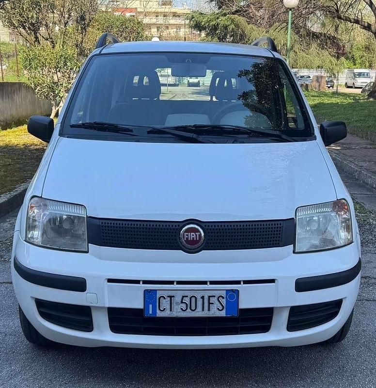 Usata Fiat Panda Active 54 CV (39 kW) 2006 Bianco Utilitaria