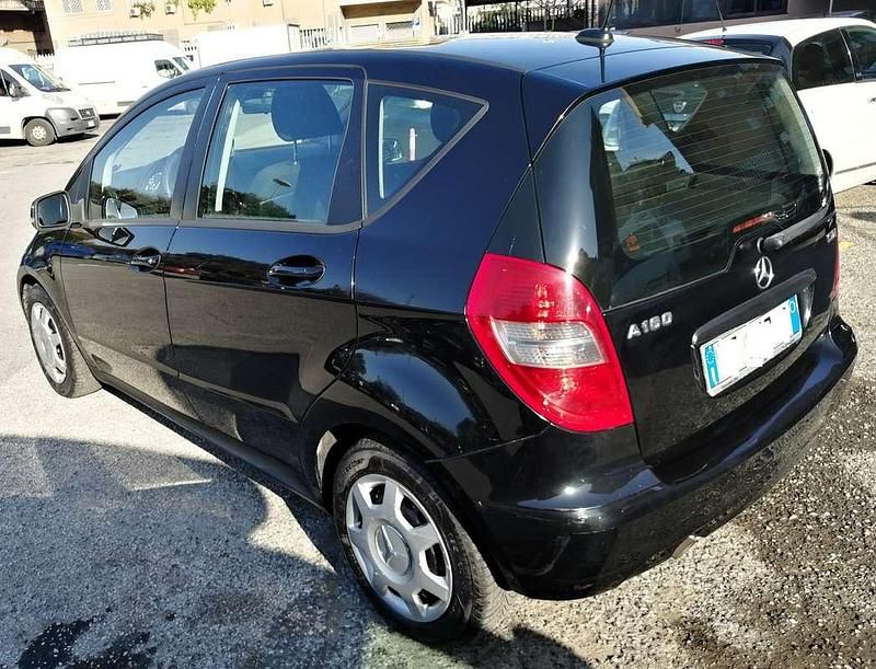 Usata Mercedes A160 82 CV (60 kW) 2010 Nero Monovolume