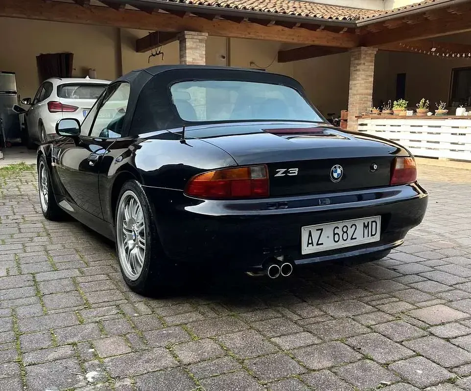 Usata BMW Z3 140 CV (102 kW) 1998 Nero Cabrio