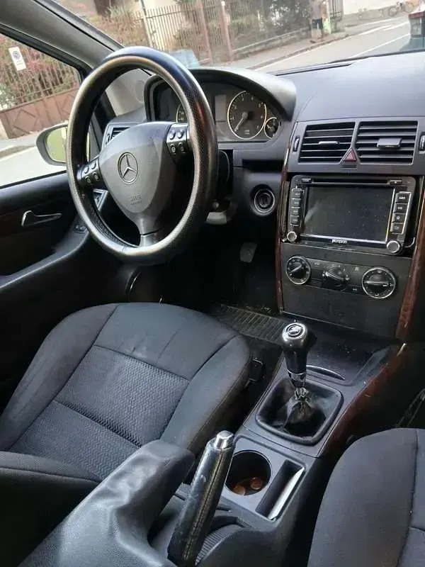 Usata Mercedes A140 Avantgarde 82 CV (60 kW) 2008 Argento Utilitaria
