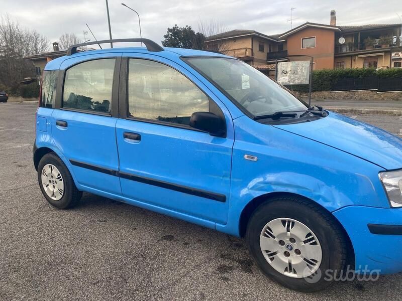 Usata Fiat Panda 54 CV (39 kW) 2004 Blu Utilitaria