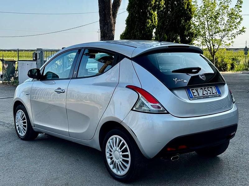 Usata Lancia Ypsilon S 95 CV (69 kW) 2015 Utilitaria