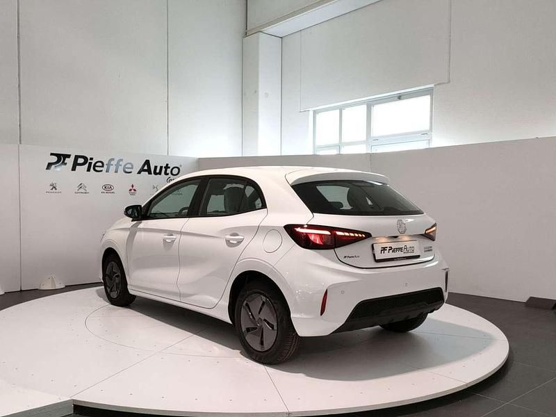 Nuova MG MG3 194 CV (142 kW) 2025 Dover white Utilitaria