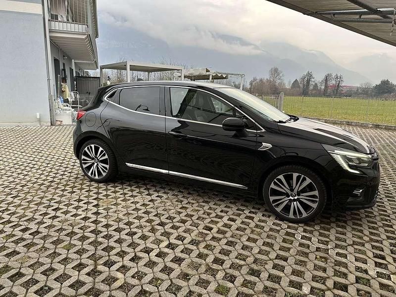 Usata Renault Clio V Initiale Paris 131 CV (96 kW) 2019 Nero Berlina