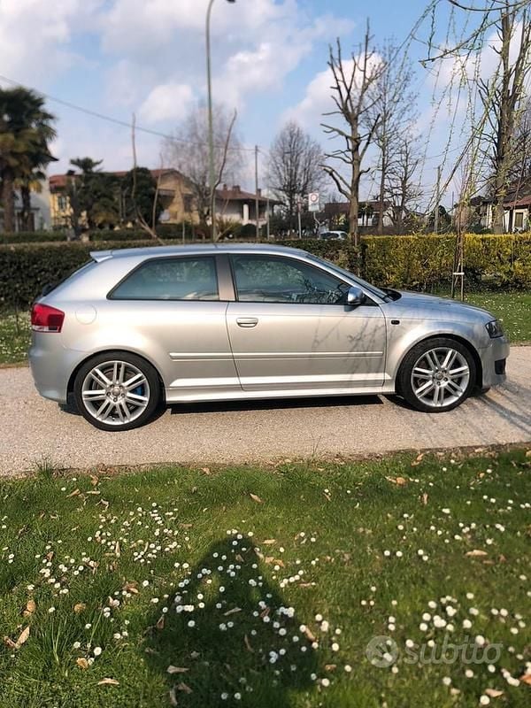 Usata Audi S3 265 CV (194 kW) 2007 Grigio Utilitaria