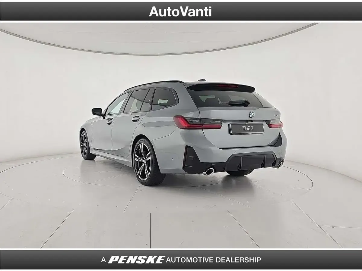 Nuova BMW 318 M Sport 150 CV (110 kW) 2026 Grigio Station wagon