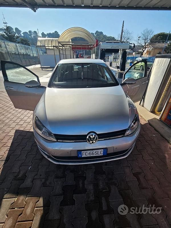 Usata VW Golf VII 110 CV (80 kW) 2016 Grigio Utilitaria