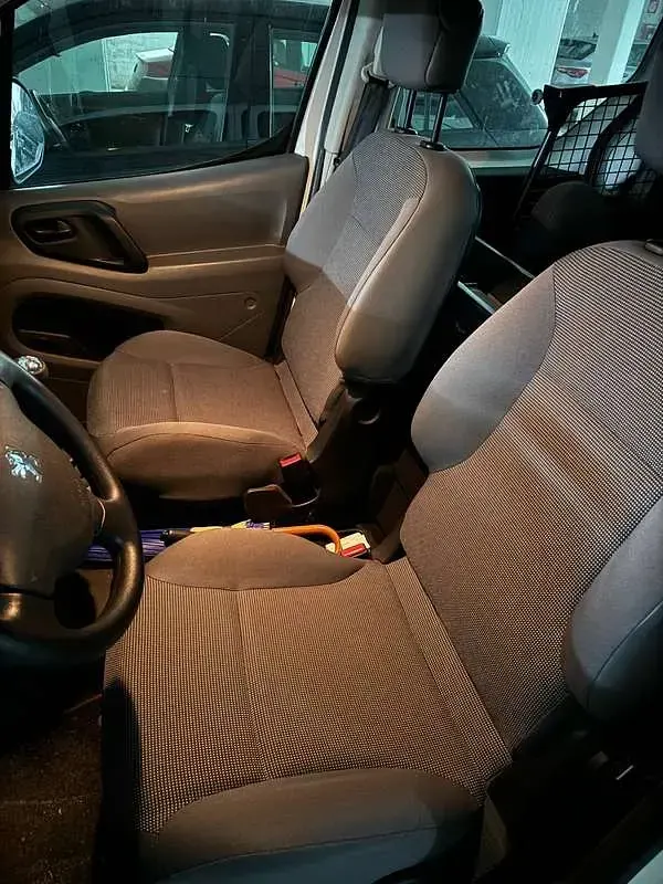 Usata Peugeot TePee Premium 90 CV (66 kW) 2009 Bianco Station wagon