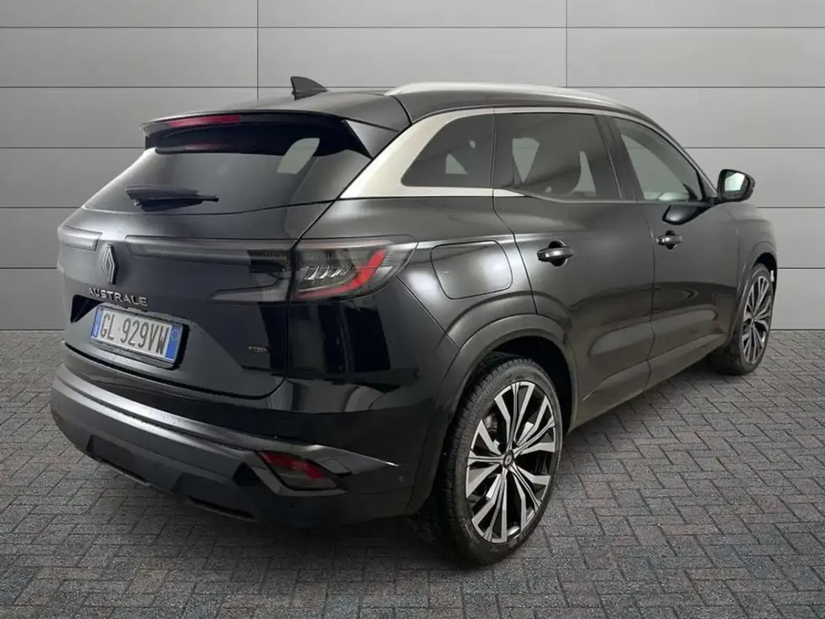 Usata Renault Austral Iconic 199 CV (146 kW) 2023 Nero SUV