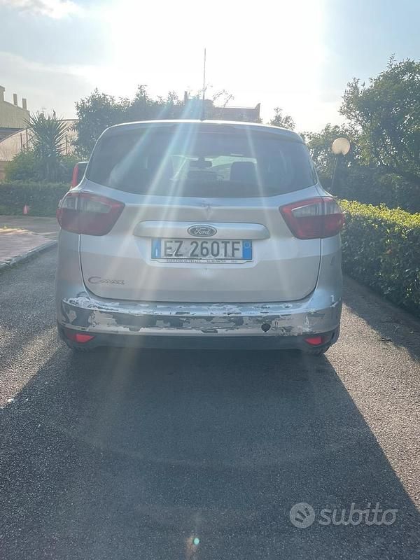 Usata Ford C-MAX Titanium 115 CV (84 kW) 2012 Grigio Monovolume