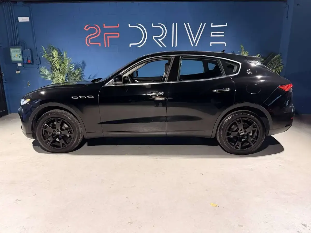 Usata Maserati Levante 349 CV (256 kW) 2021 Nero SUV