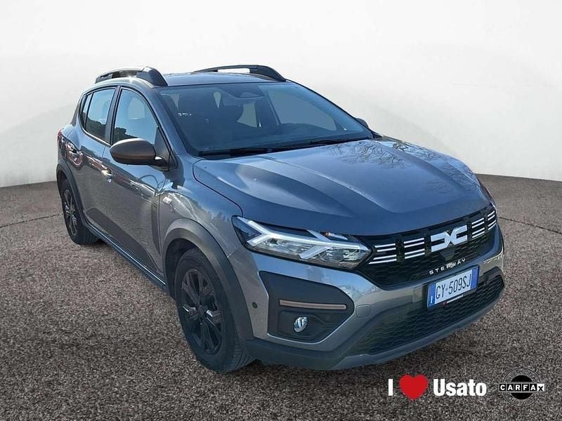 Usata Dacia Sandero Extreme 101 CV (74 kW) 2025 Grigio Berlina