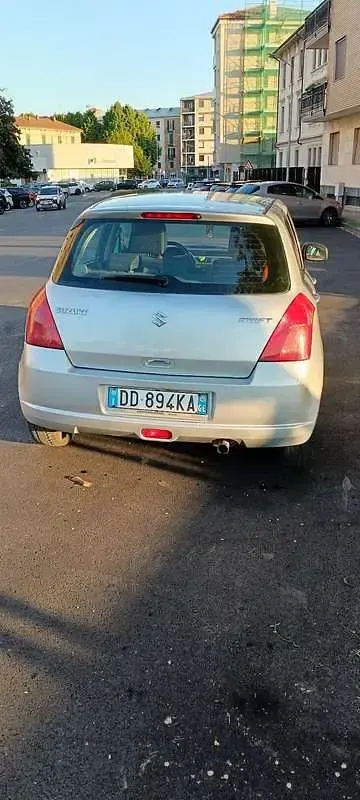 Usata Suzuki Swift GL 69 CV (50 kW) 2007 Utilitaria