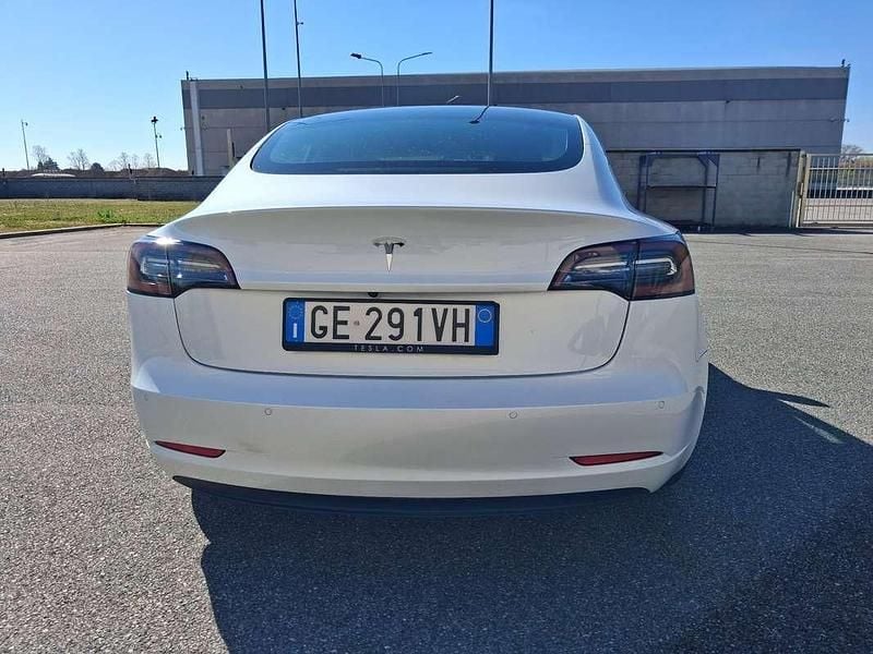 Usata Tesla Model 3 Standard Range 88 kW (120 CV) 2021 Berlina