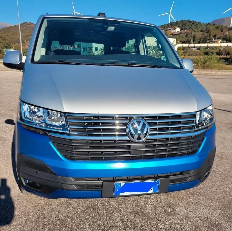 Usata VW Multivan Comfortline 204 CV (150 kW) 2020 Grigio Furgone