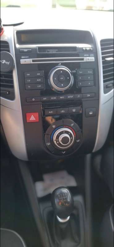 Usata 2011 Kia Venga LX Due volumi | 4300 € (Buon prezzo) - Immagine 1/4