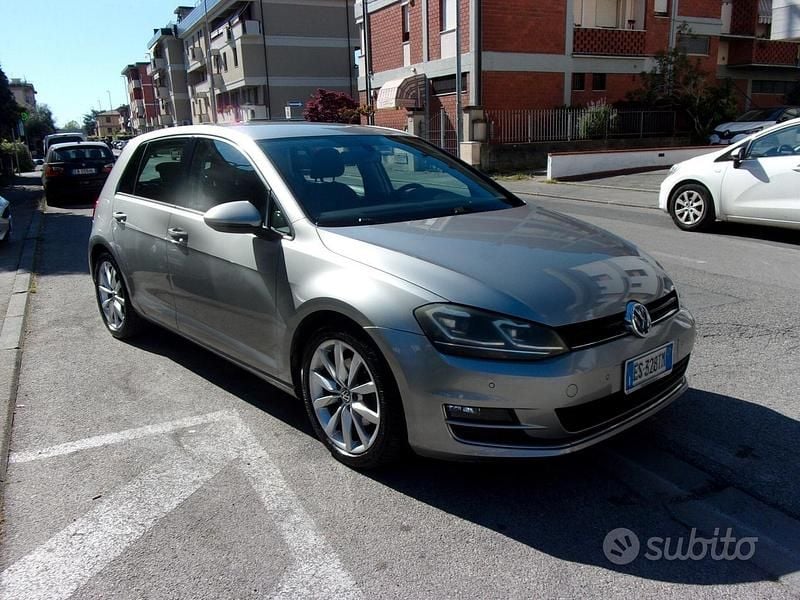 Usata VW Golf VII 122 CV (89 kW) 2013 Grigio Berlina