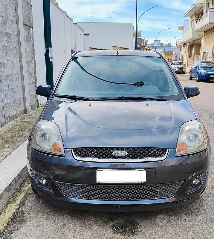 Usata Ford Fiesta 2007 Utilitaria