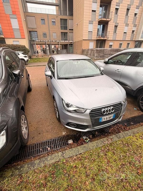 Usata Audi A1 Sportback 90 CV (66 kW) 2014 Grigio Utilitaria