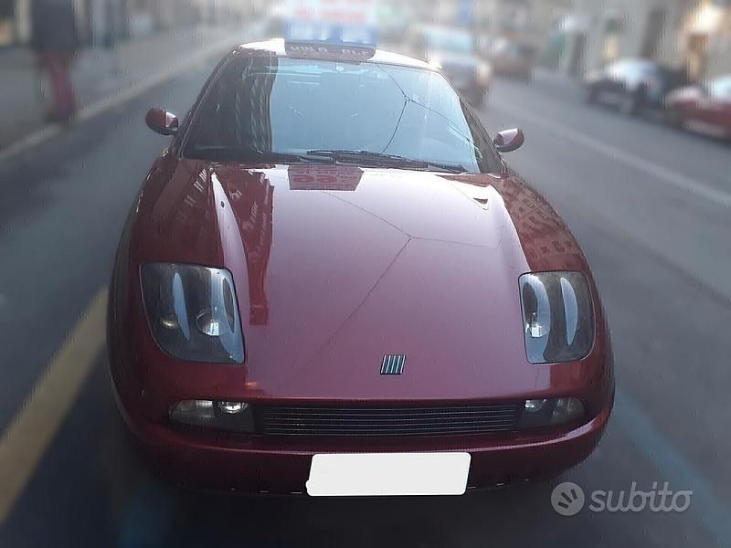 Usata Fiat Coupé 131 CV (96 kW) 1997 Viola Coupé