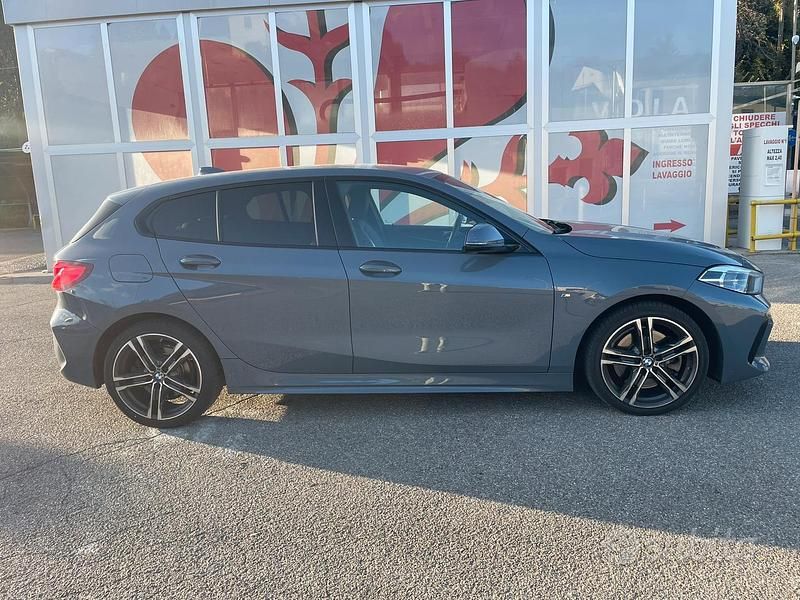 Usata BMW 120 190 CV (139 kW) 2021 Blu Utilitaria