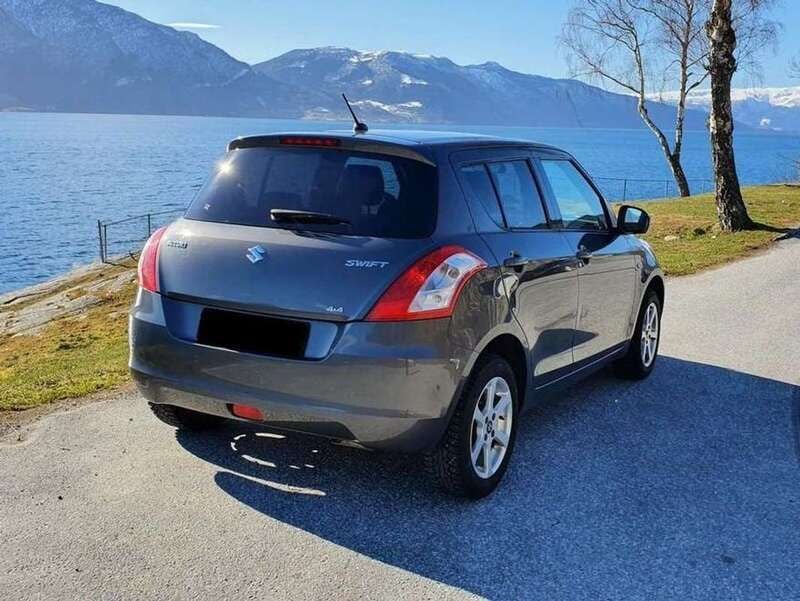 Grigio Usata 2010 Suzuki Super-Carry GL Tre volumi | 2000 € - Immagine 1/1