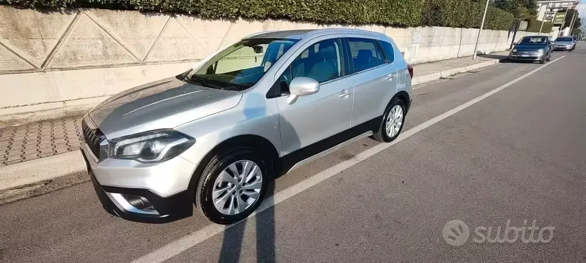 Usata Suzuki SX4 S-Cross 111 CV (81 kW) 2019 Grigio SUV