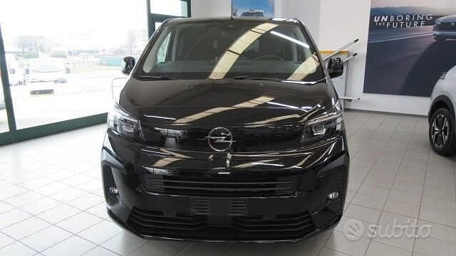 Nuova Opel Zafira 180 CV (132 kW) 2025 Nero Monovolume