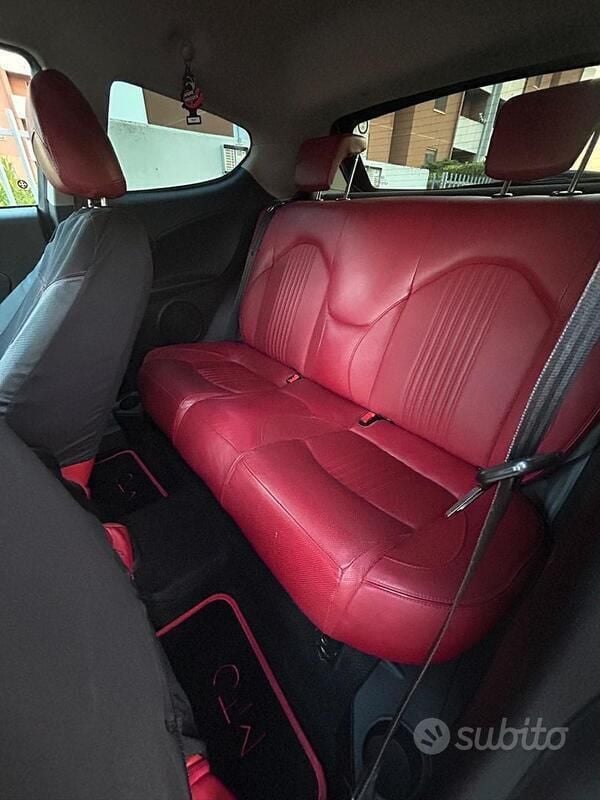 Usata Alfa Romeo MiTo 120 CV (88 kW) 2012 Nero Utilitaria