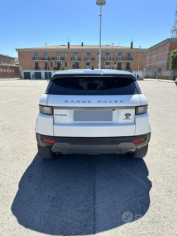 Usata Land Rover Range Rover 150 CV (110 kW) 2017 Bianco SUV