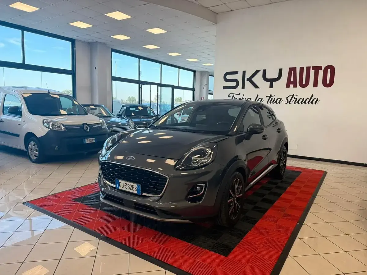 Usata Ford Puma Titanium 125 CV (91 kW) 2022 Grigio SUV