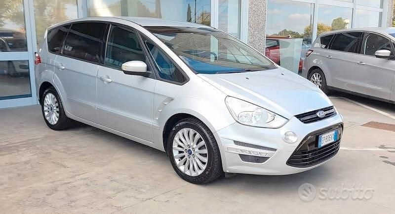 Usata Ford S-MAX S 163 CV (119 kW) 2013 Argento Monovolume